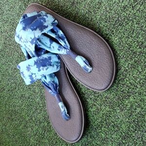 Sanuk Sandal